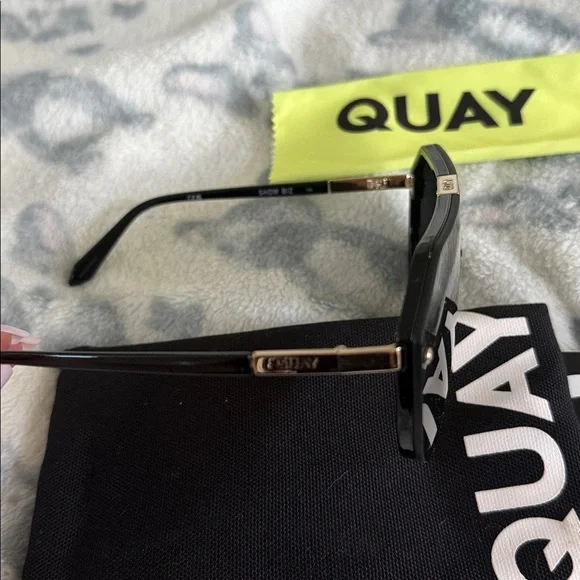 Quay showbiz sunglasses - Picture 4 of 4